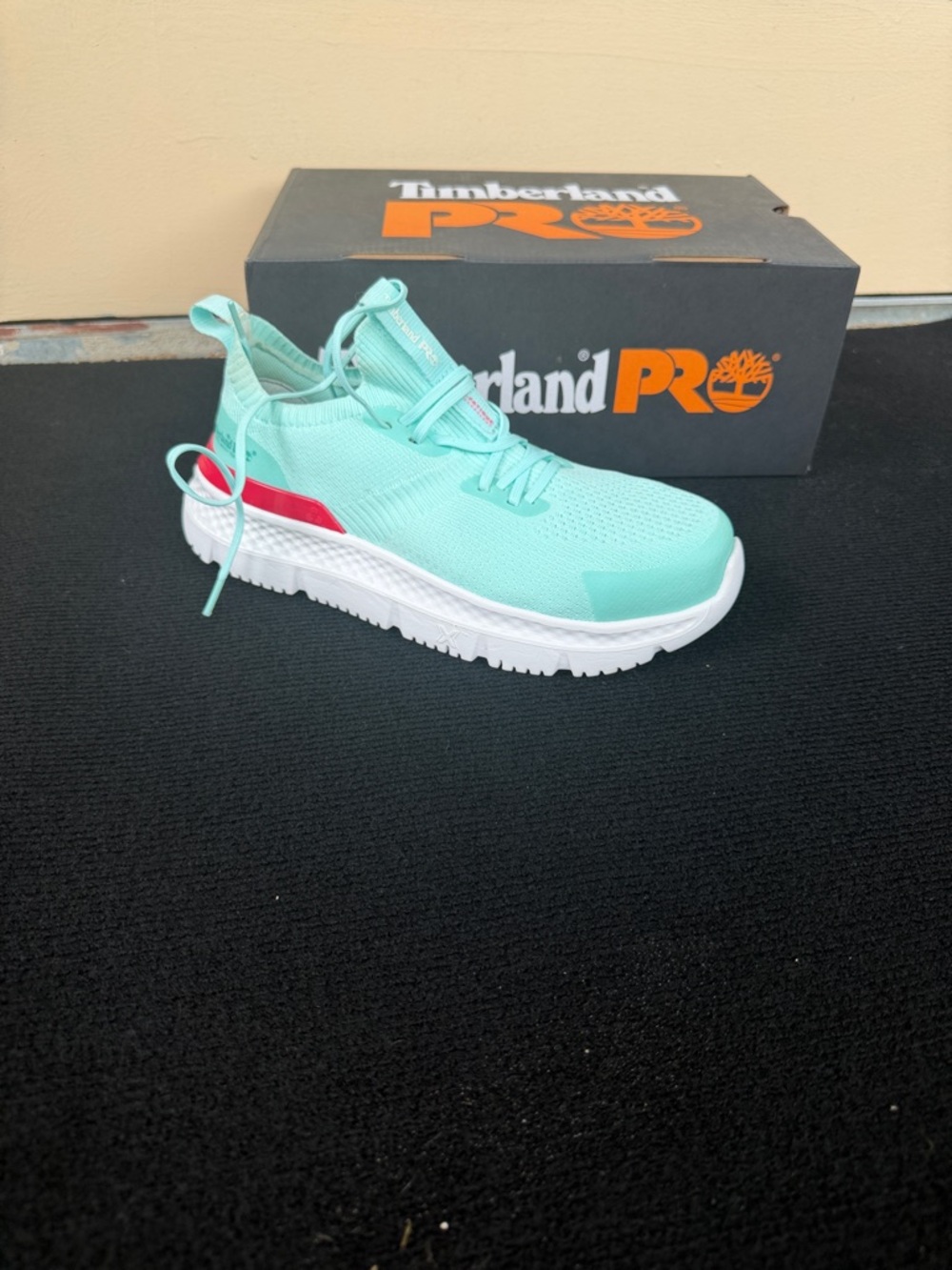 Timberland PRO Safety Toe Work Sneakers Women’s 6 Mint Green Athletic Work Shoes